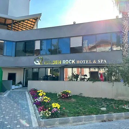 Golden Rock Hotel&spa מלון