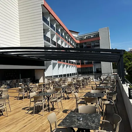 Golden Rock Hotel&spa 4* シダ