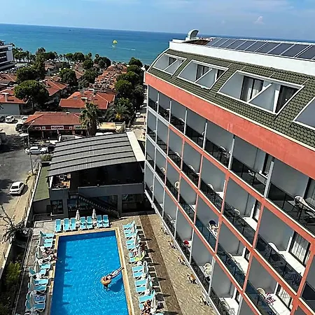 Golden Rock Hotel&spa Side