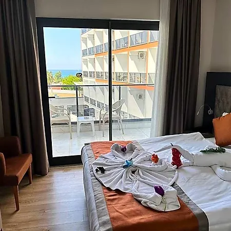 Golden Rock Hotel&spa Otel Side