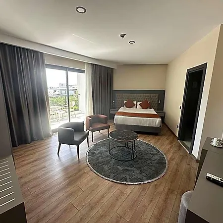 Otel Golden Rock Hotel&spa Side