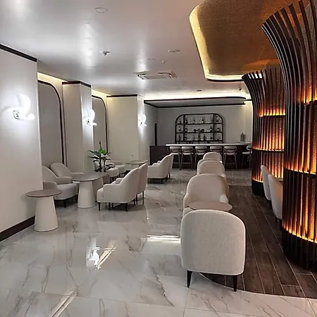 Golden Rock Hotel&spa Side
