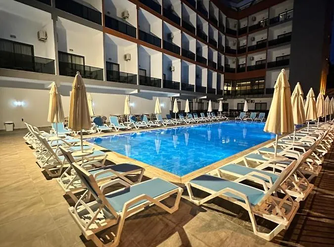 Golden Rock Hotel&spa Hotel 4*