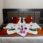 Golden Rock Hotel&spa